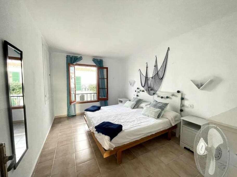 Brut Apartamento Con Piscina كالا إن بلانيس المظهر الخارجي الصورة